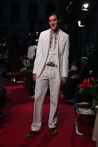 Look 18